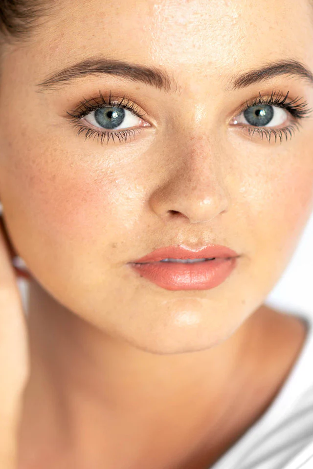 Avocado Waterproof Mascara - Zwart - Image 4