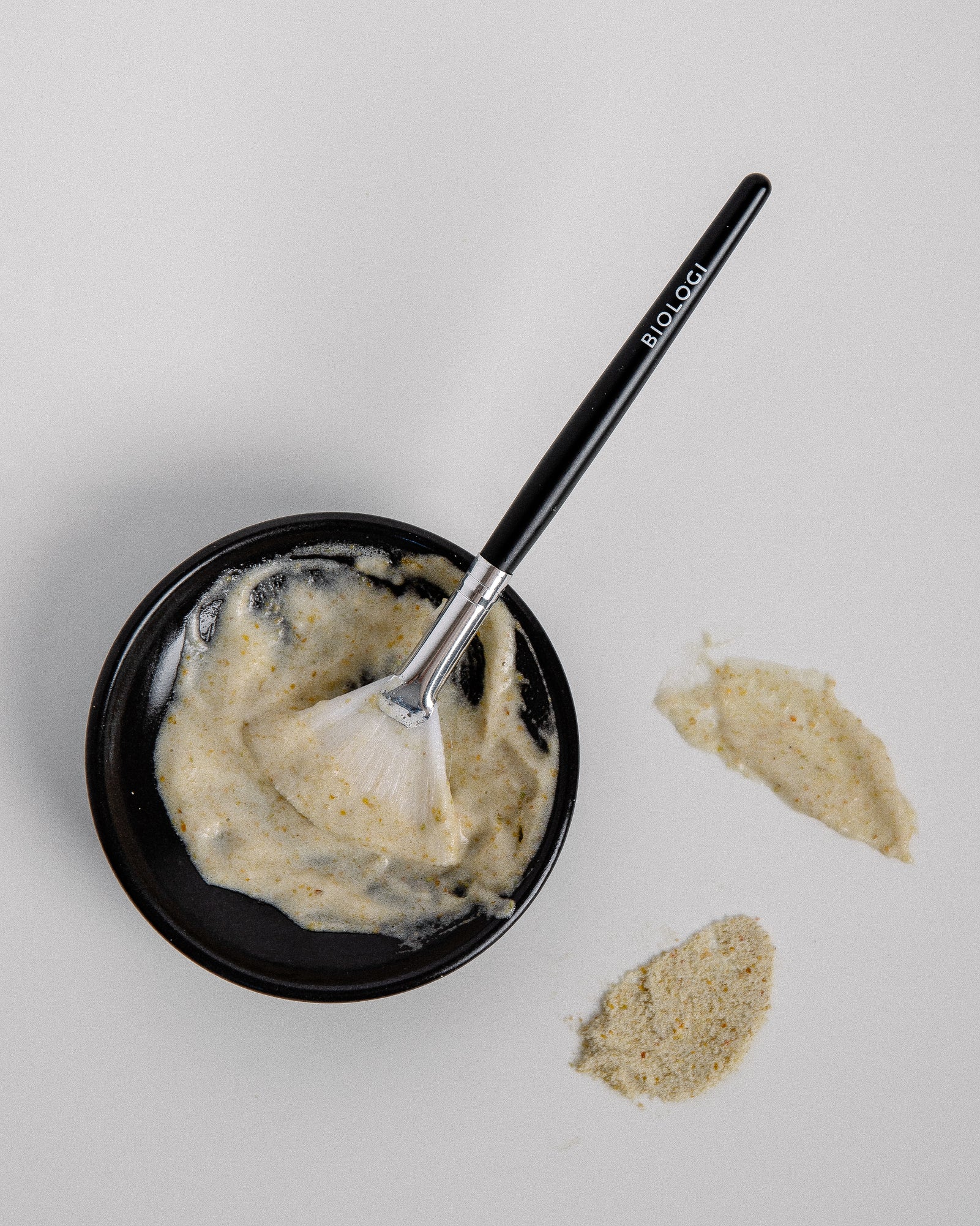 Exfoliant Mask Brush - Image 3