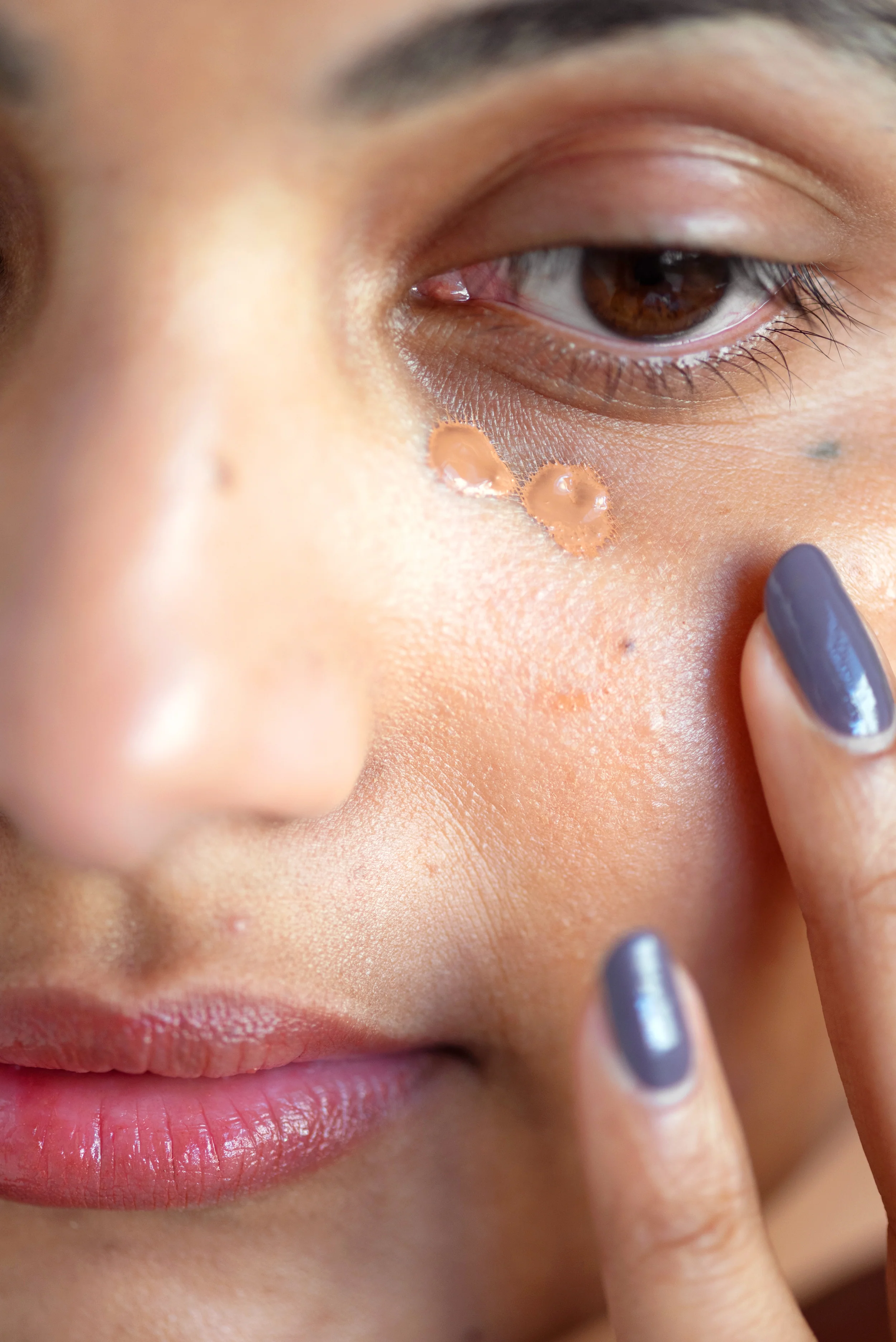 Lychee Crème Corrector - Cinco  - Image 7