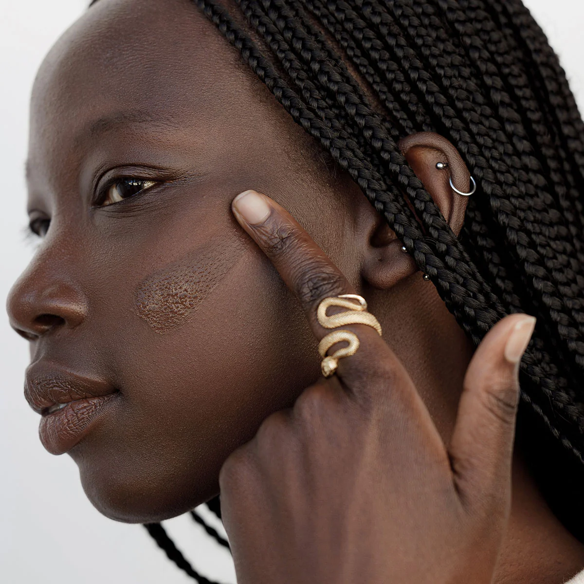 Skin Tint Serum Foundation SPF15 - Deepest Terra - Image 5